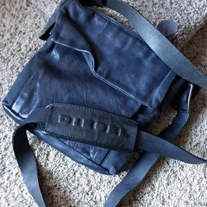 《《 DIESEL 》》